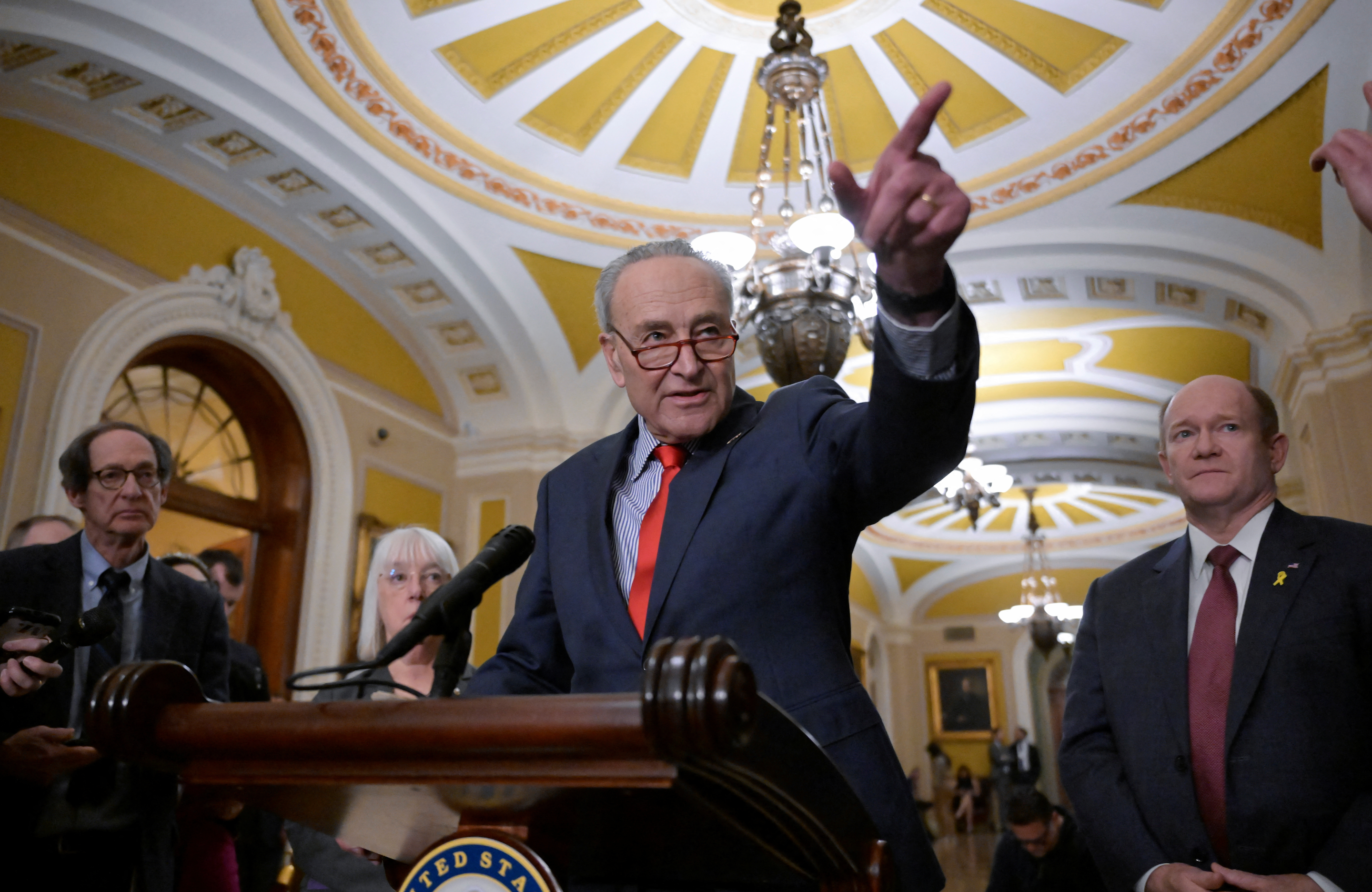 Schumer says Netanyahu "no longer fits the needs of Israel”, calls for elections