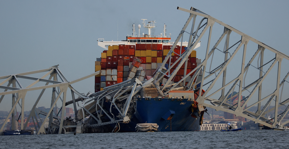 News: Baltimore bridge collapses after ship collision, sending vehicles ...