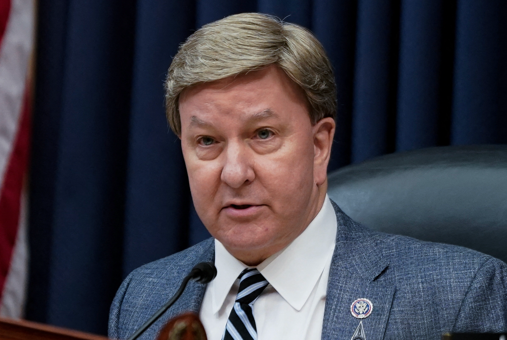 Senior GOP lawmaker demands US shut Gaza aid pier