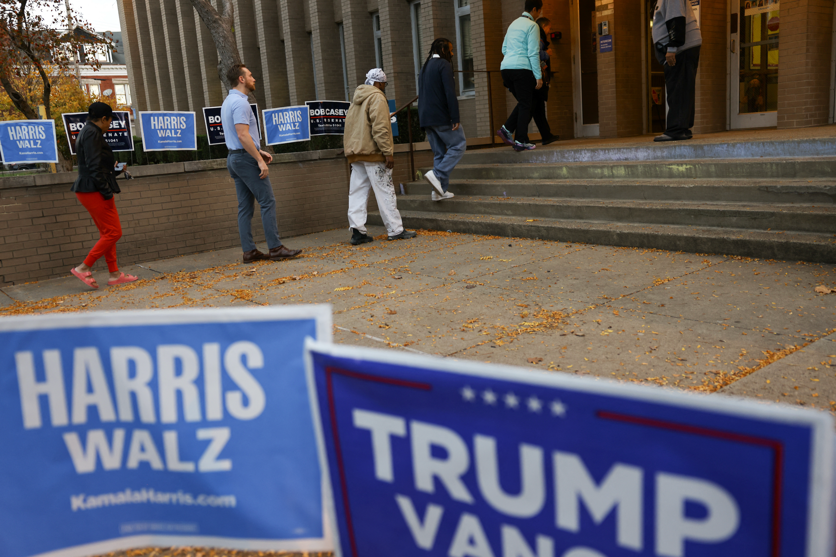 US voters head to polls for 2024 presidential election