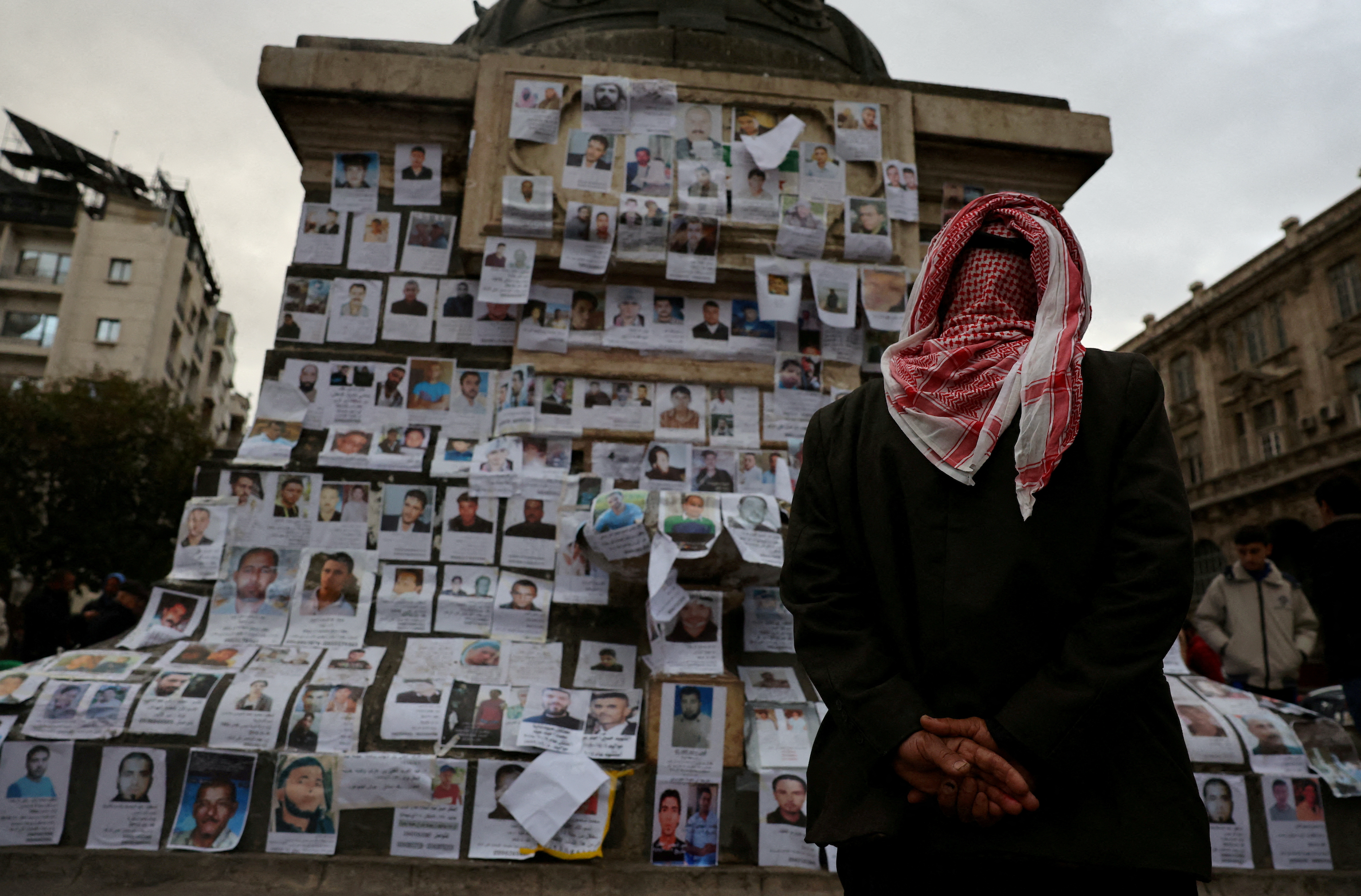 Lebanon to cooperate with Interpol on arrest of former Syrian official accused of war crimes