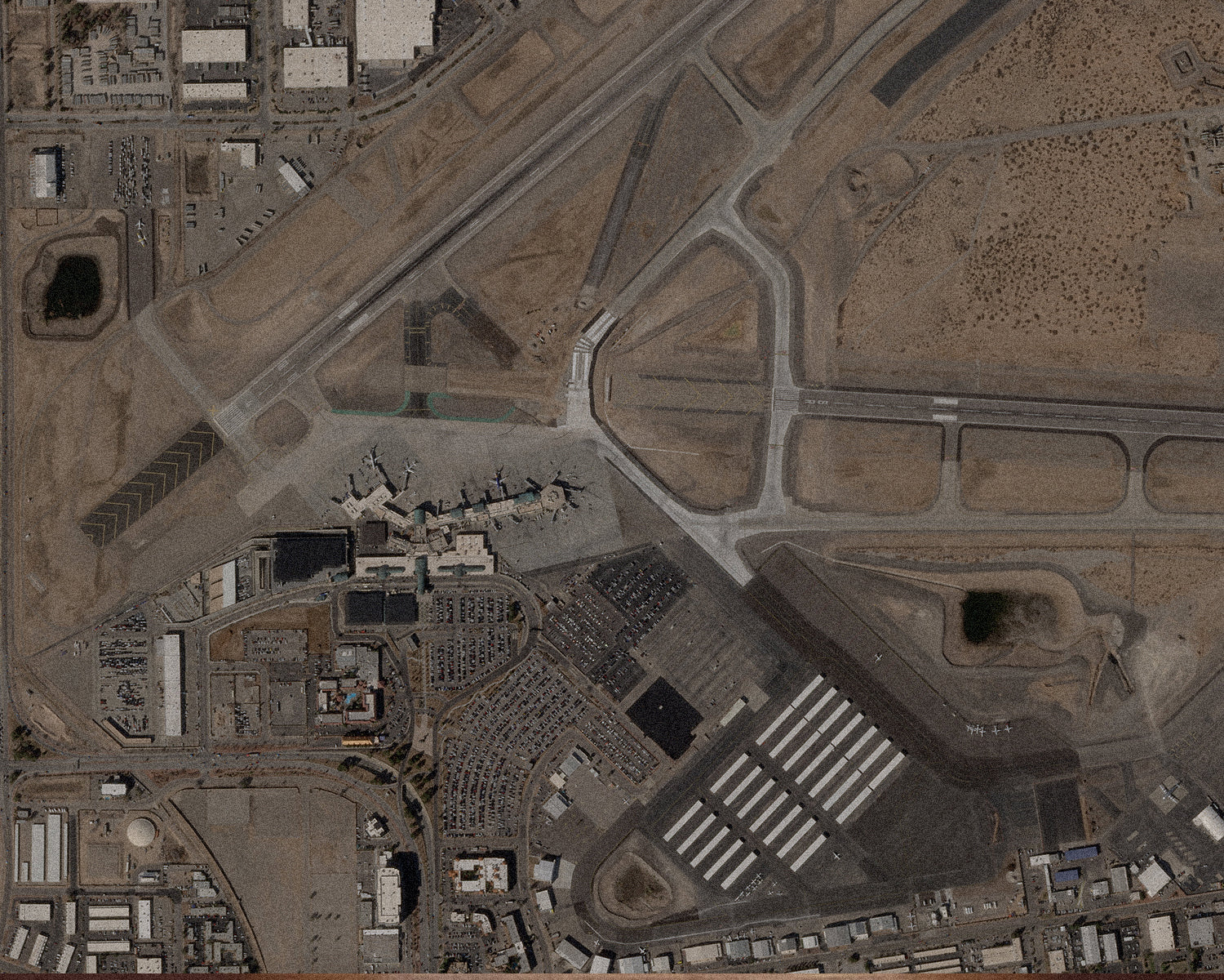 US halts all flights at Texas's El Paso airport for 10 days for “special security reasons”