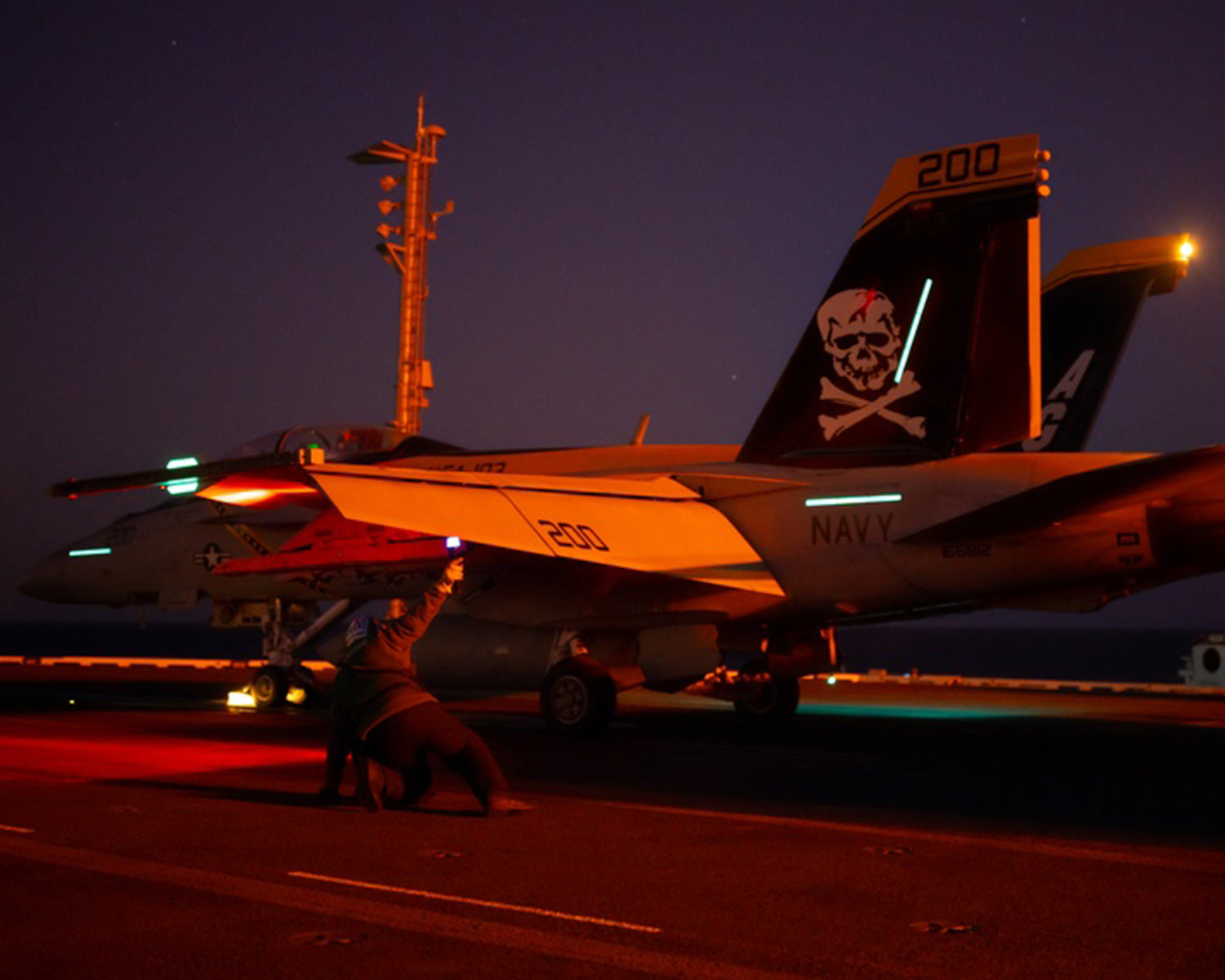 Navy’s F-18 replacement threatened by funding dispute, sources say