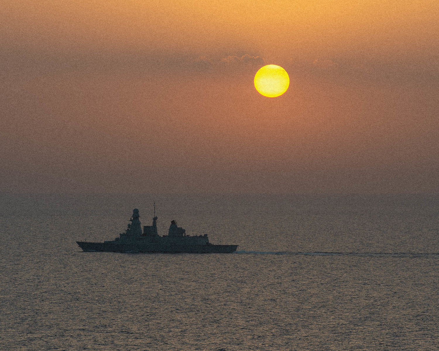 UK, France eye “defensive” naval mission for Hormuz