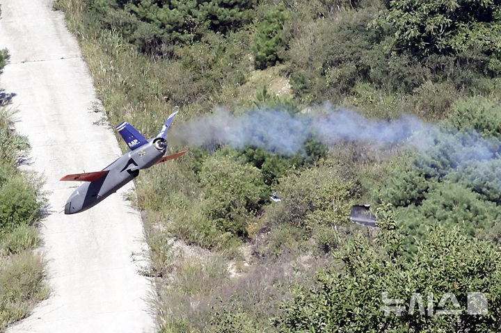 A Korea Aerospace Industries AI high-speed jet unmanned aircraft crashes during the 2026 Defense Drone Technology Exhibition at the Seungjin Training Ground in Pocheon, South Korea, Sept. 16, 2026. Six of 17 drones involved in demonstrations reportedly