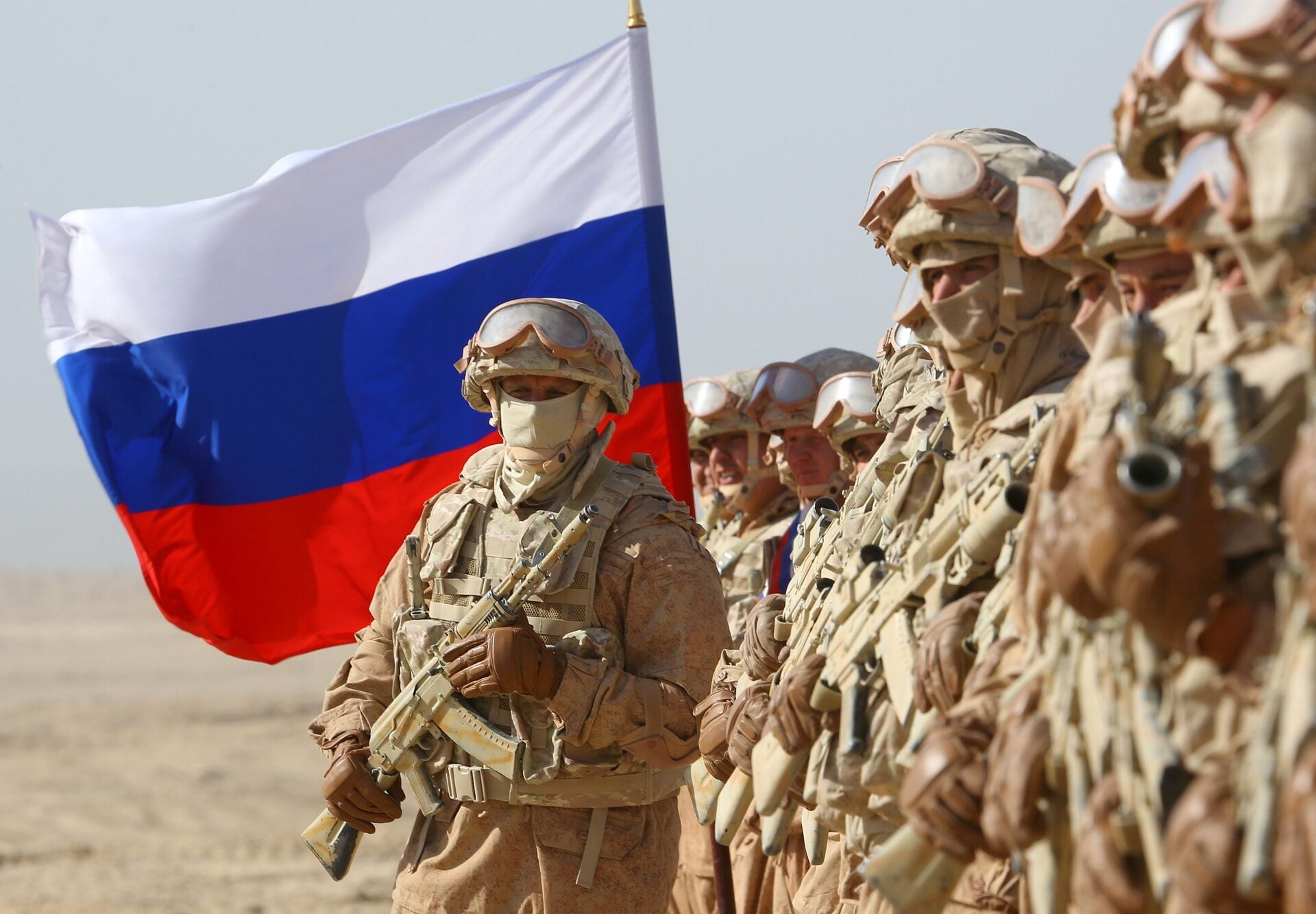 Russia, seeking to keep bases in Syria, says it held “frank” talks with new leader