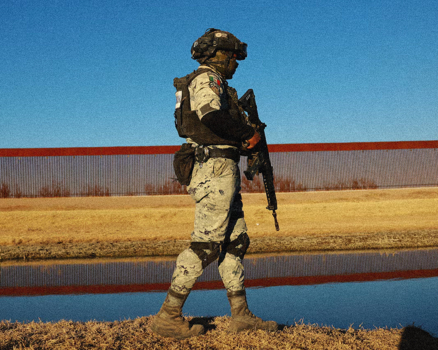 US pressing Mexico to allow troops into country