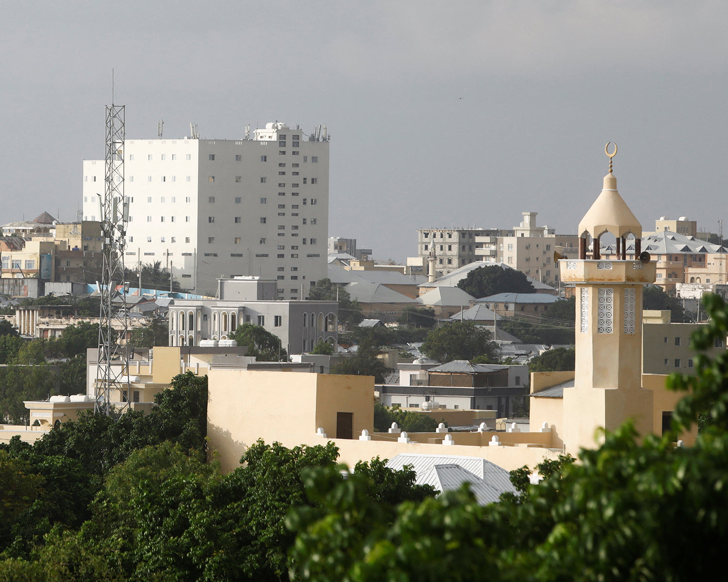 Mogadishu suicide bomber kills at least 10 at army recruitment drive