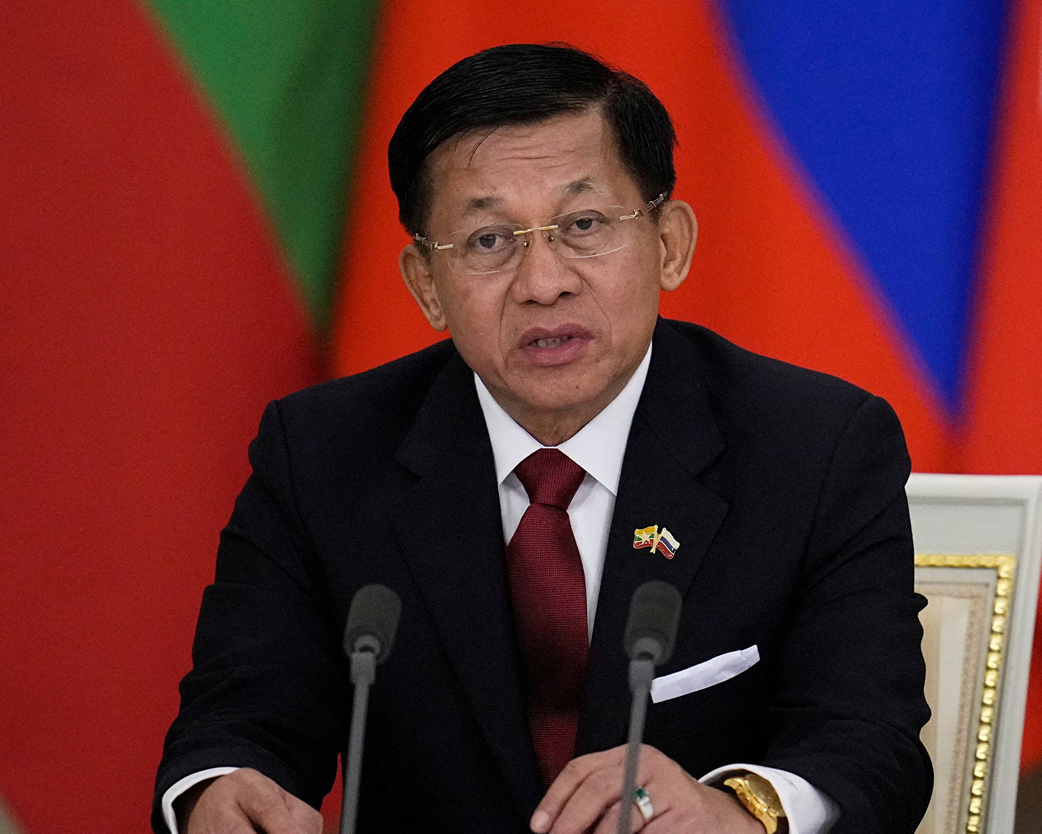 US lifts sanctions on Myanmar junta allies after general praises POTUS