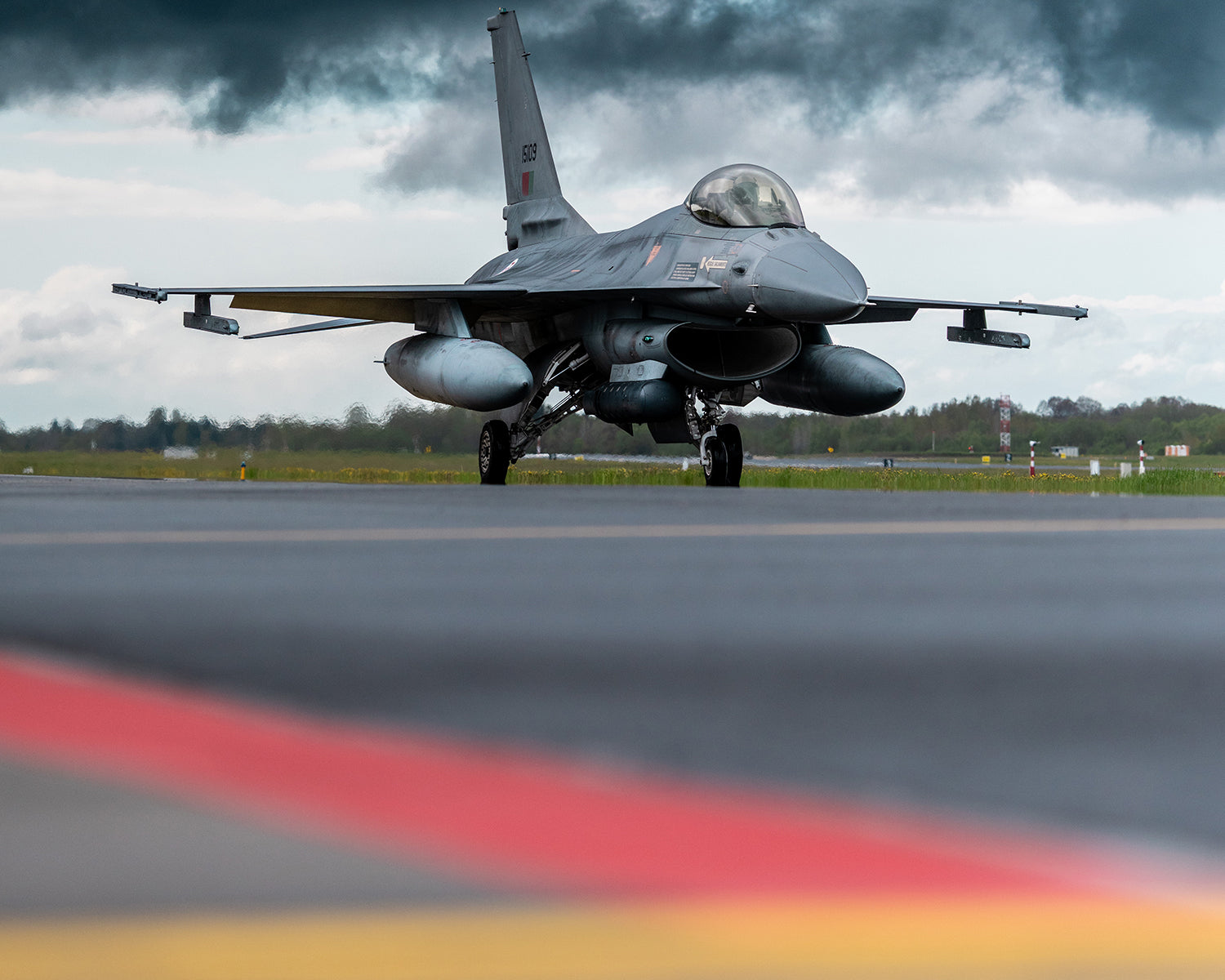 NATO warns Russia to stop “escalatory” actions after Estonian airspace violation