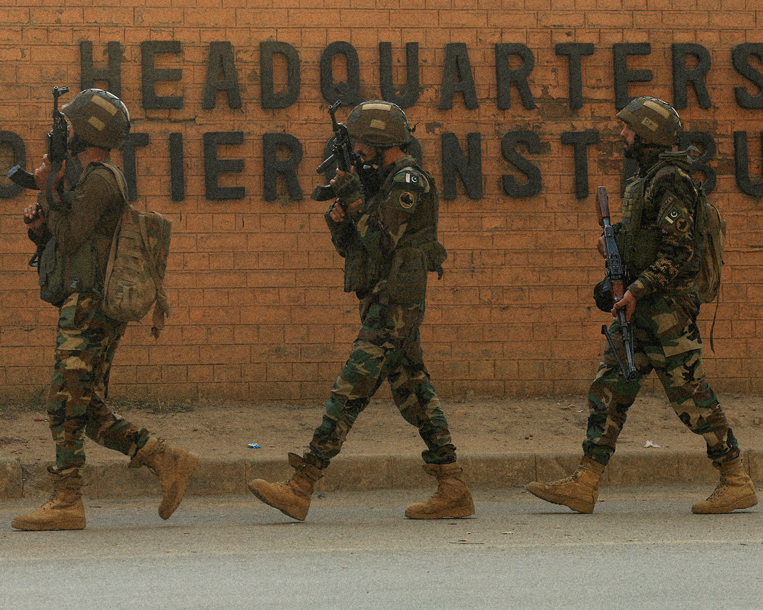 Pakistan seeks clarity during US visit before committing troops to Gaza force