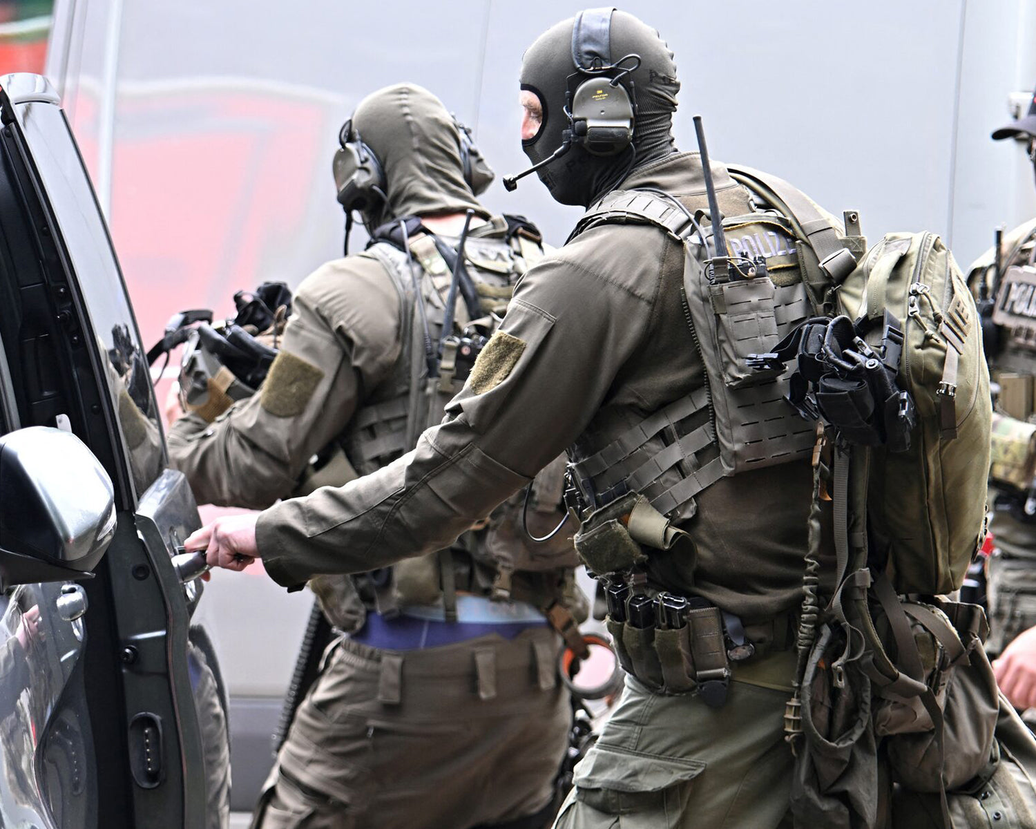 Germany arrests three suspected of spying for Russia in exploding parcel plot