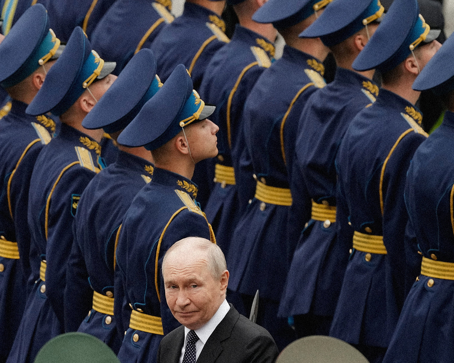 Analysis: Russian hawks urge Putin to escalate war, drop US talks as Ukraine strikes deep