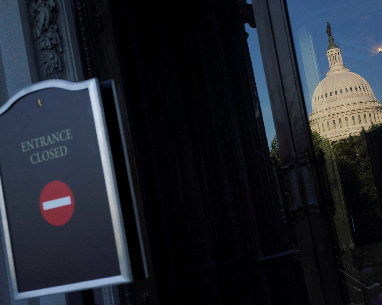 US government shutdown begins