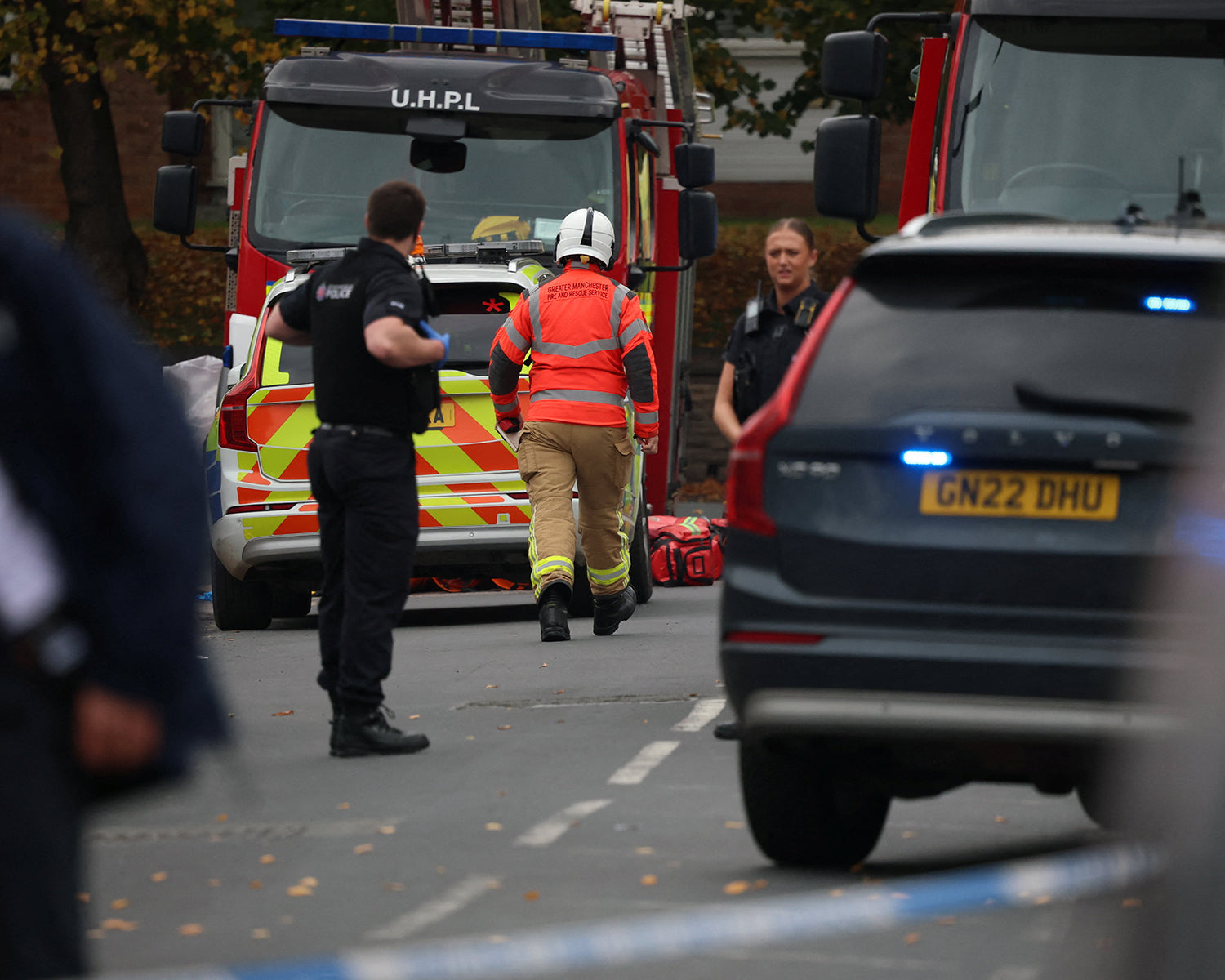 Four wounded, alleged attacker shot by police near UK synagogue on Yom Kippur