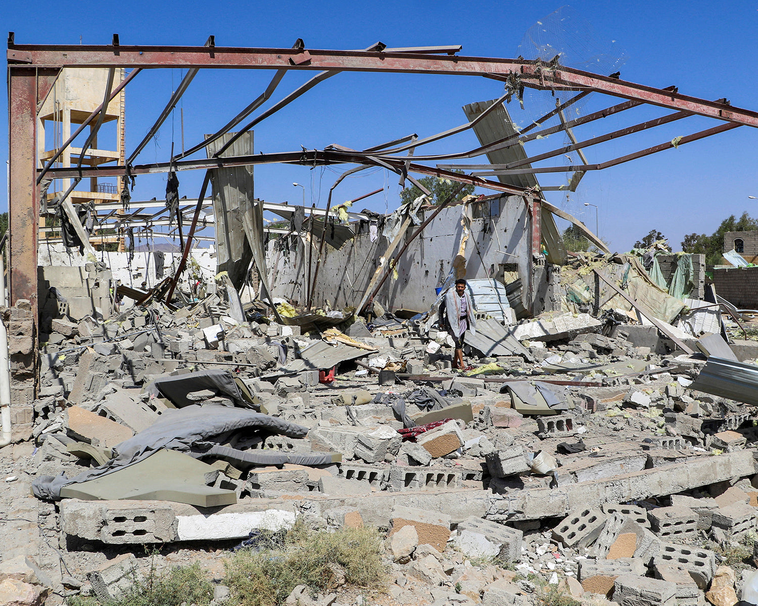 Suspected US airstrike hits Yemen migrant center, Houthi TV says 68 killed